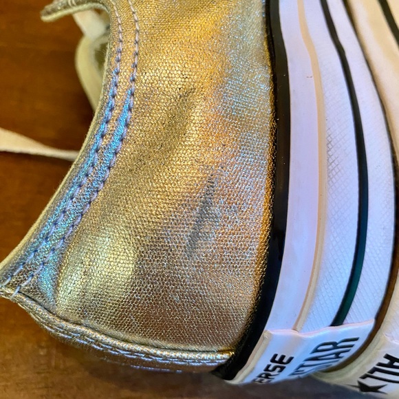 ⭐️CONVERSE METALLIC GOLD CTAS OX LOW TOP SNEAKER⭐️ - Picture 3 of 10